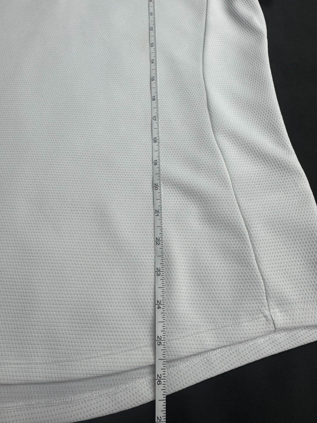 Adidas Women’s Golf Shirt Sz L    (B.170)