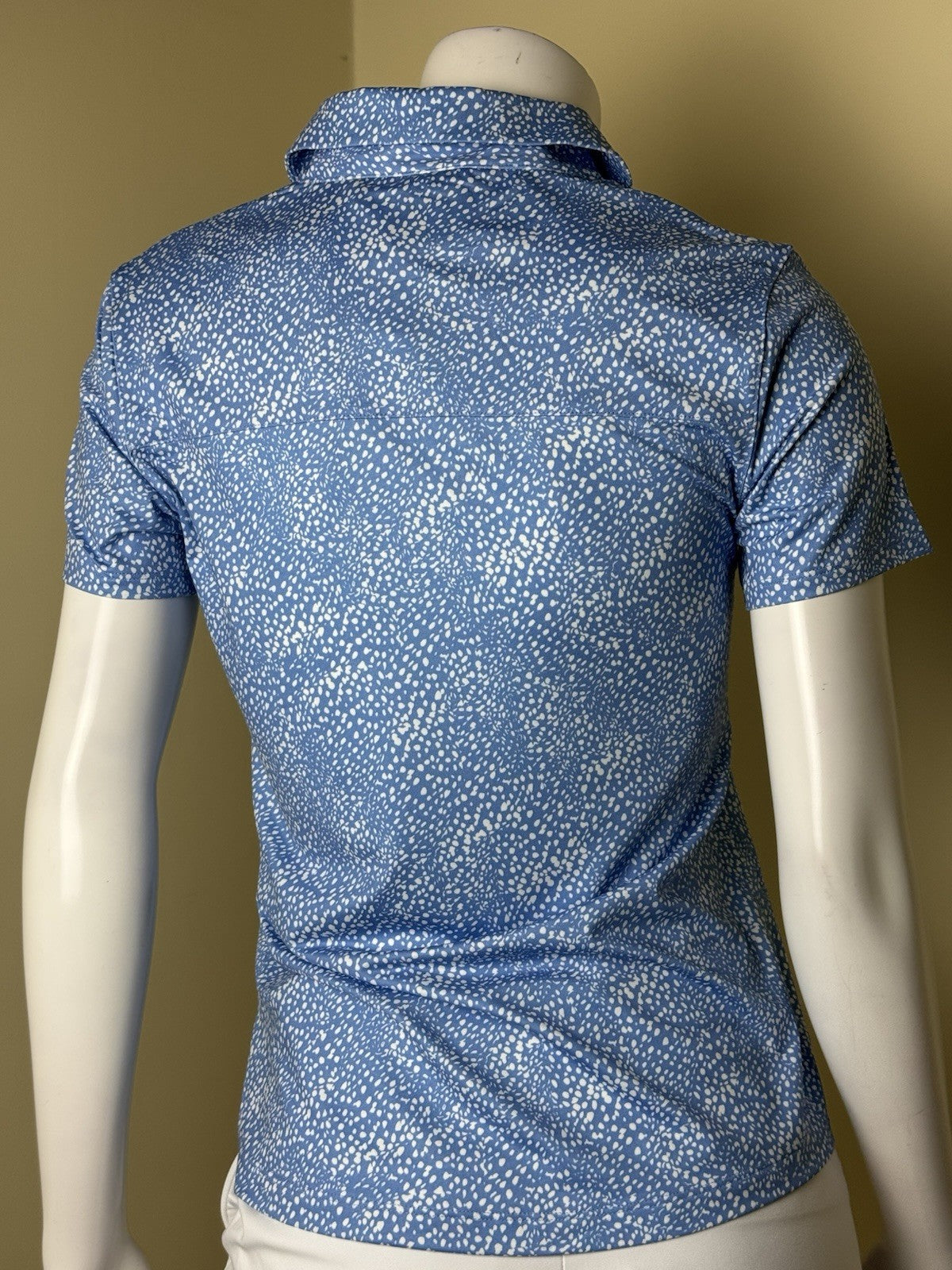 GG Blue Women's Golf Polo Shirt Sz S.     (B.162)