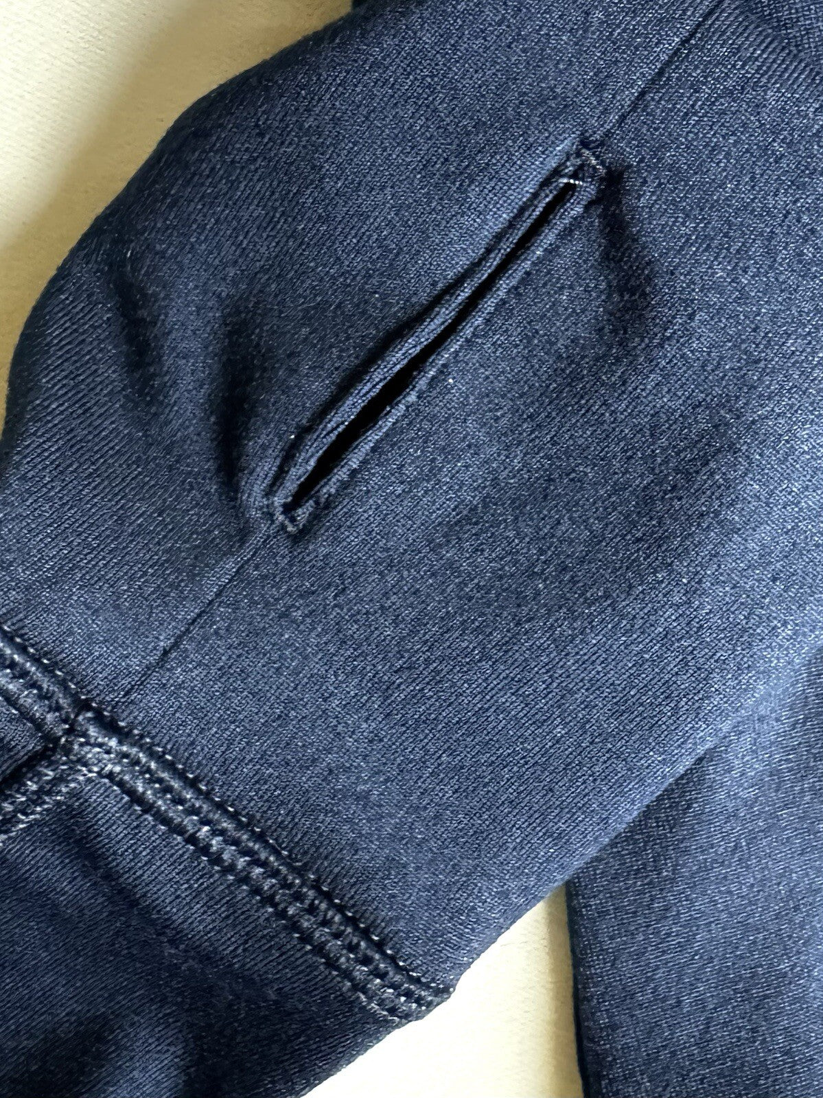 Puma Women's Half Zip Pullover Sweatshirt Size S.   (B.103/2)