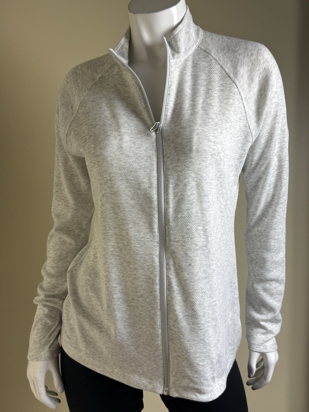 Heather Grey Women’s Golf Full Zip Cardigan Gray Sz M.  (B.122)