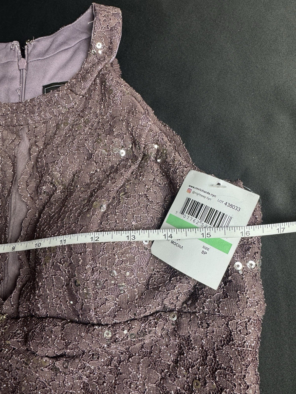 NW Nightway Women's Sequined Lace Cocktail Dress Sz 8P     (B.96)