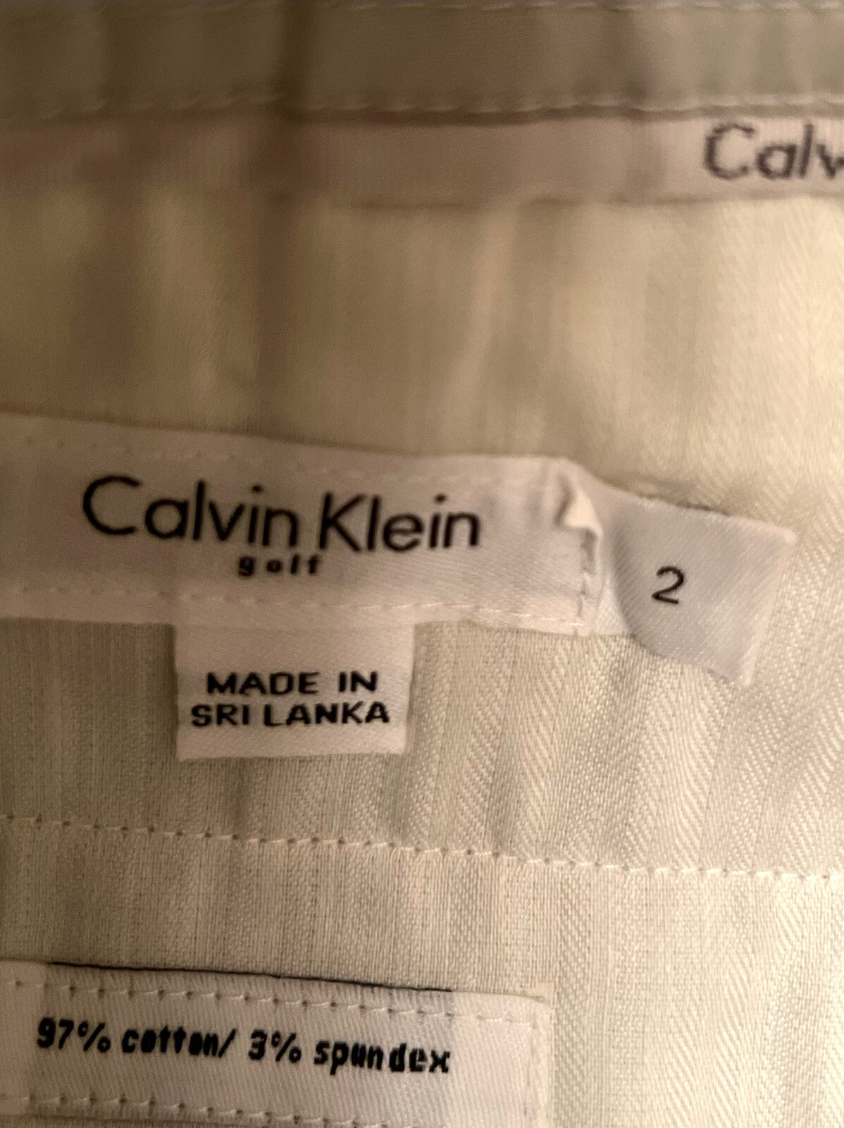 Calvin Klein Women’s Shorts Size 2 Beige Khakis