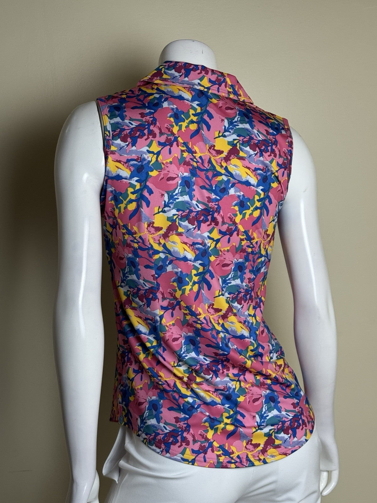 JOFIT Women's Golf Shirt Size S      (B.170)