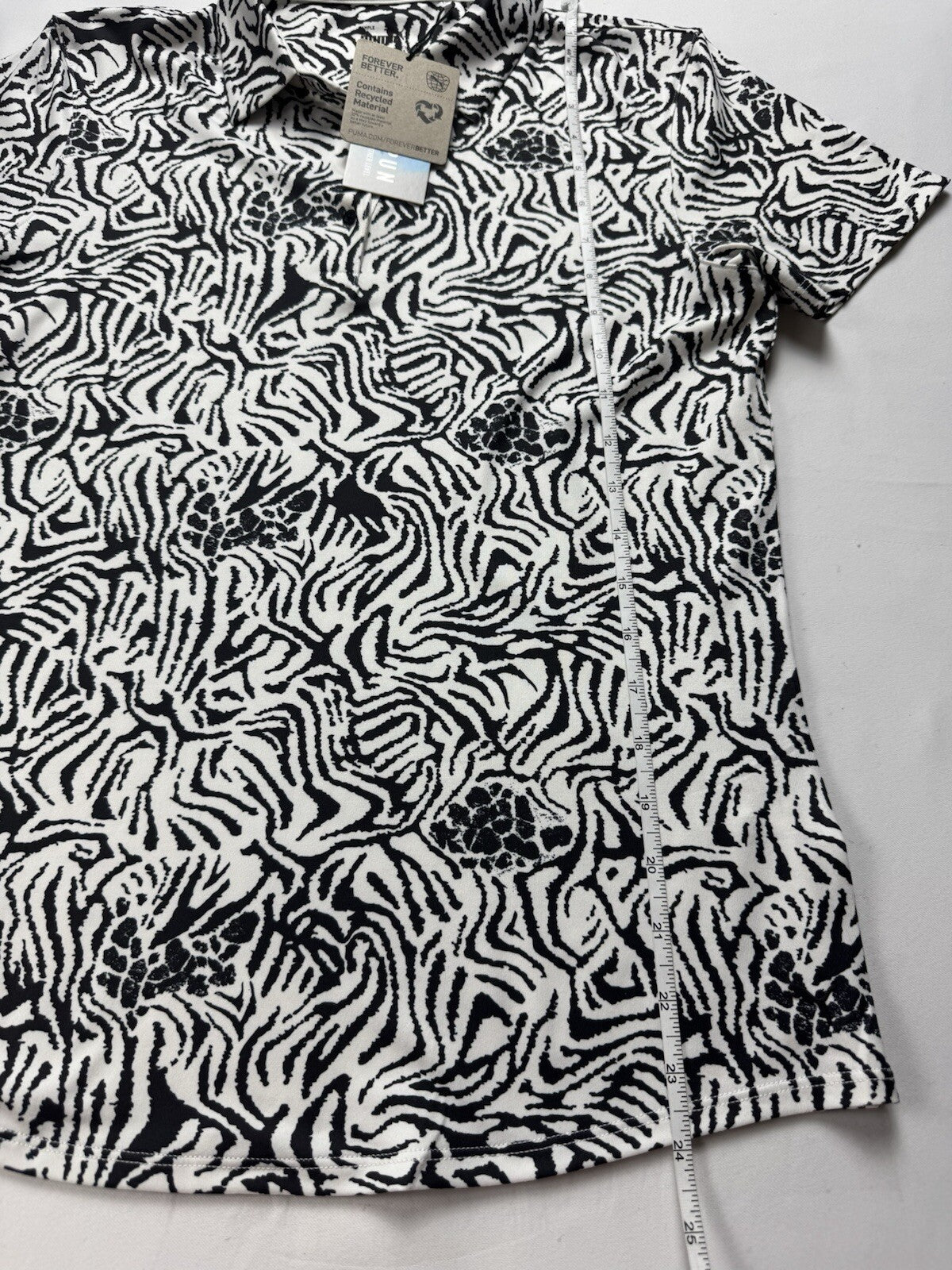 Puma Women’s Golf Shirt Sz S.   (B.117/6)