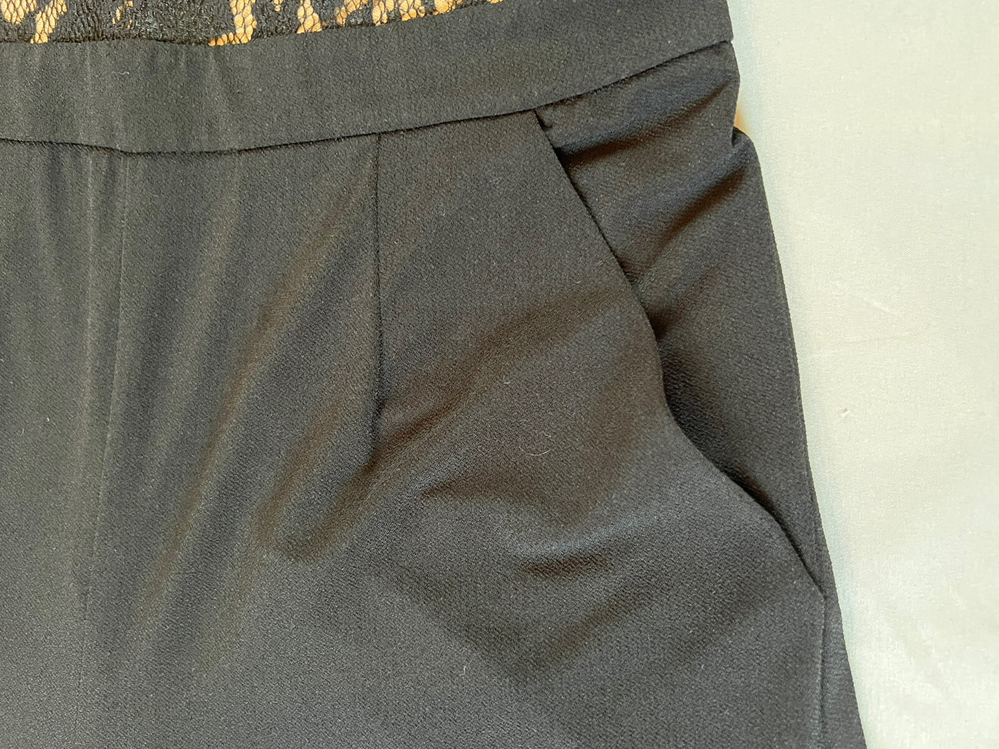 Karen Kane Women Black Stretch V-Neck Lace-Bodice Wide-Leg Jumpsuit Size S