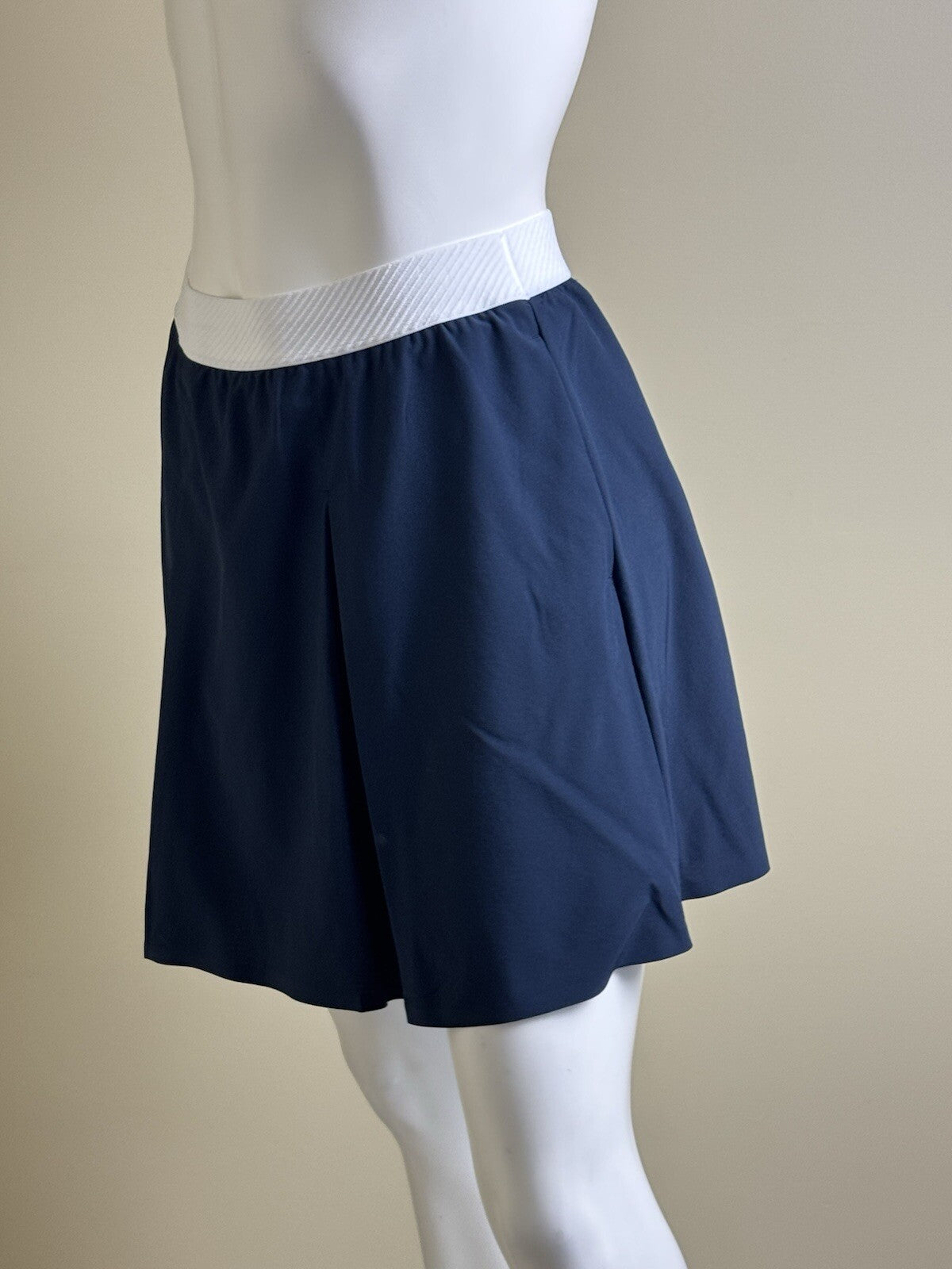 PUMA Women's Golf Tennis Skort Skirt Sz S (B.140 5)