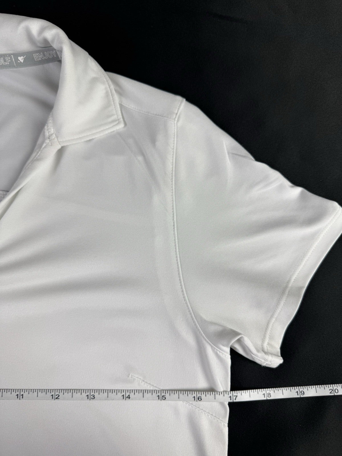 Puma Women’s Golf Shirt Sz S.   (B.170)