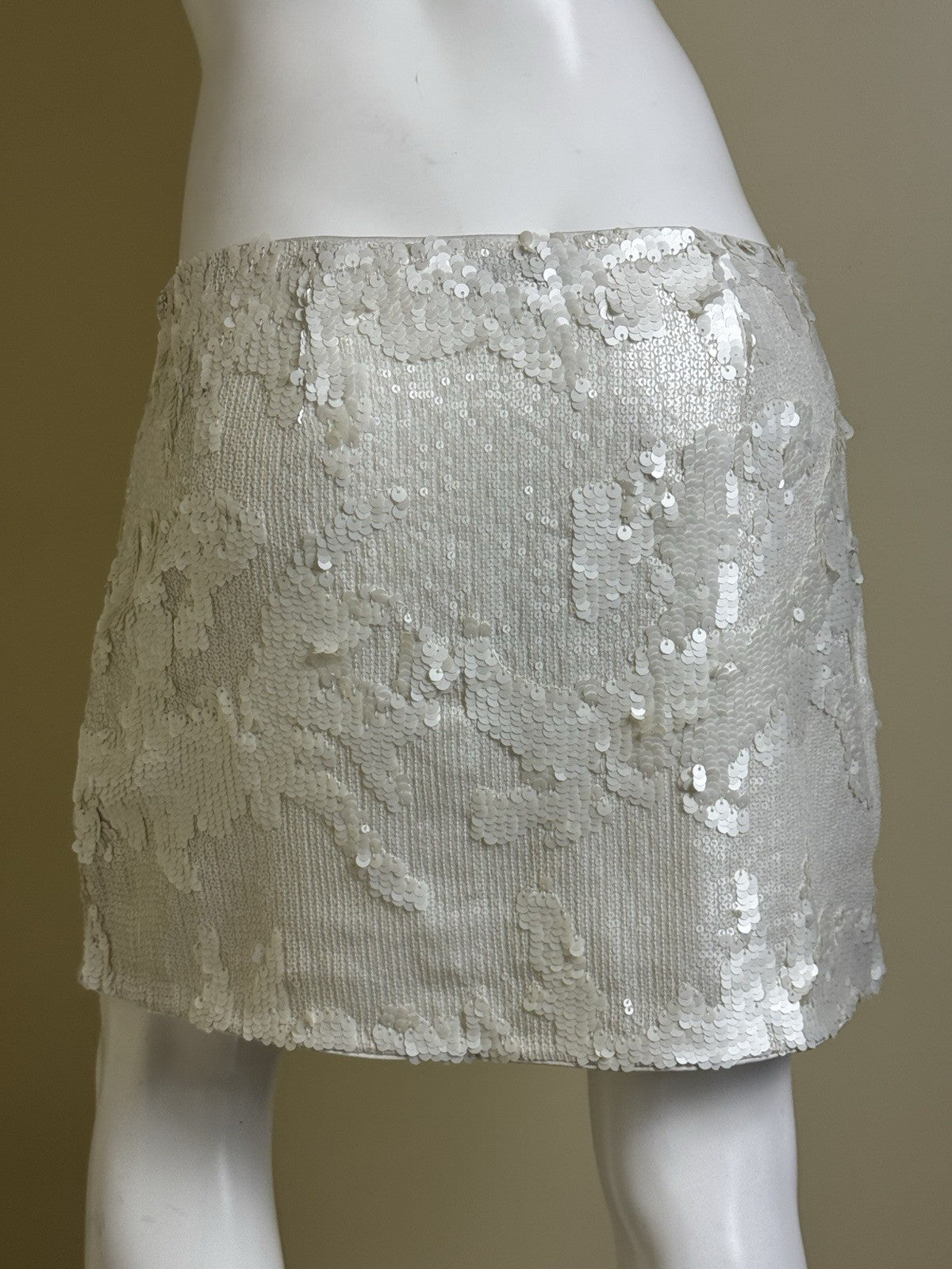 $228 Walter Baker Ashlee Skirt Vanilla Sequin Size 12  (B.152)