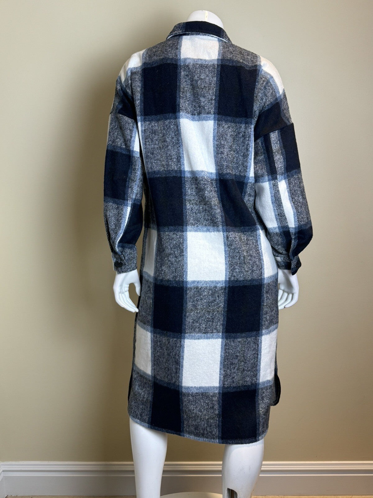 PUWEI Women's Button Down Long Plaid Coat Dress Size S  (B.60)