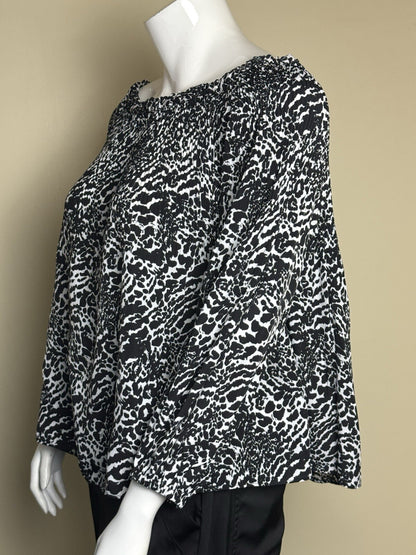 $98 Michael Kors Women’s Blouse Black White Size XL.  (B.136)