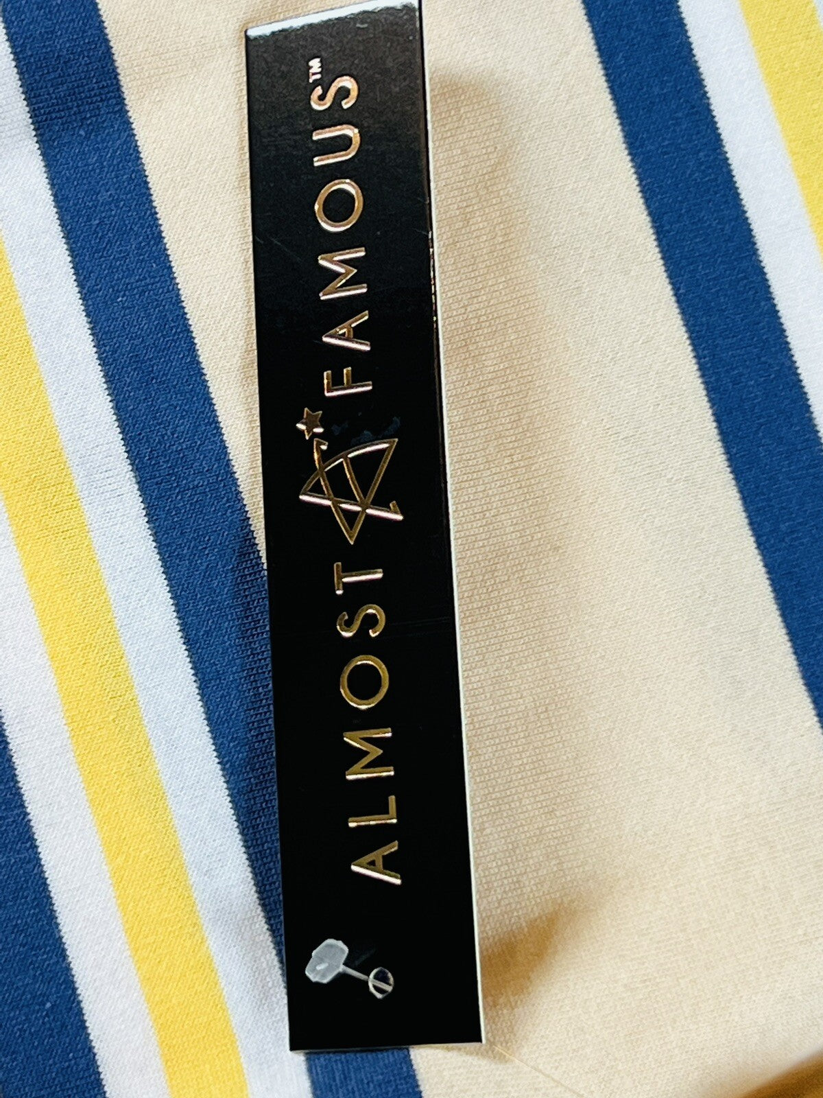 Almost Famous Women’s Long Sleeve Shirt Sz L Stripes Multicolor