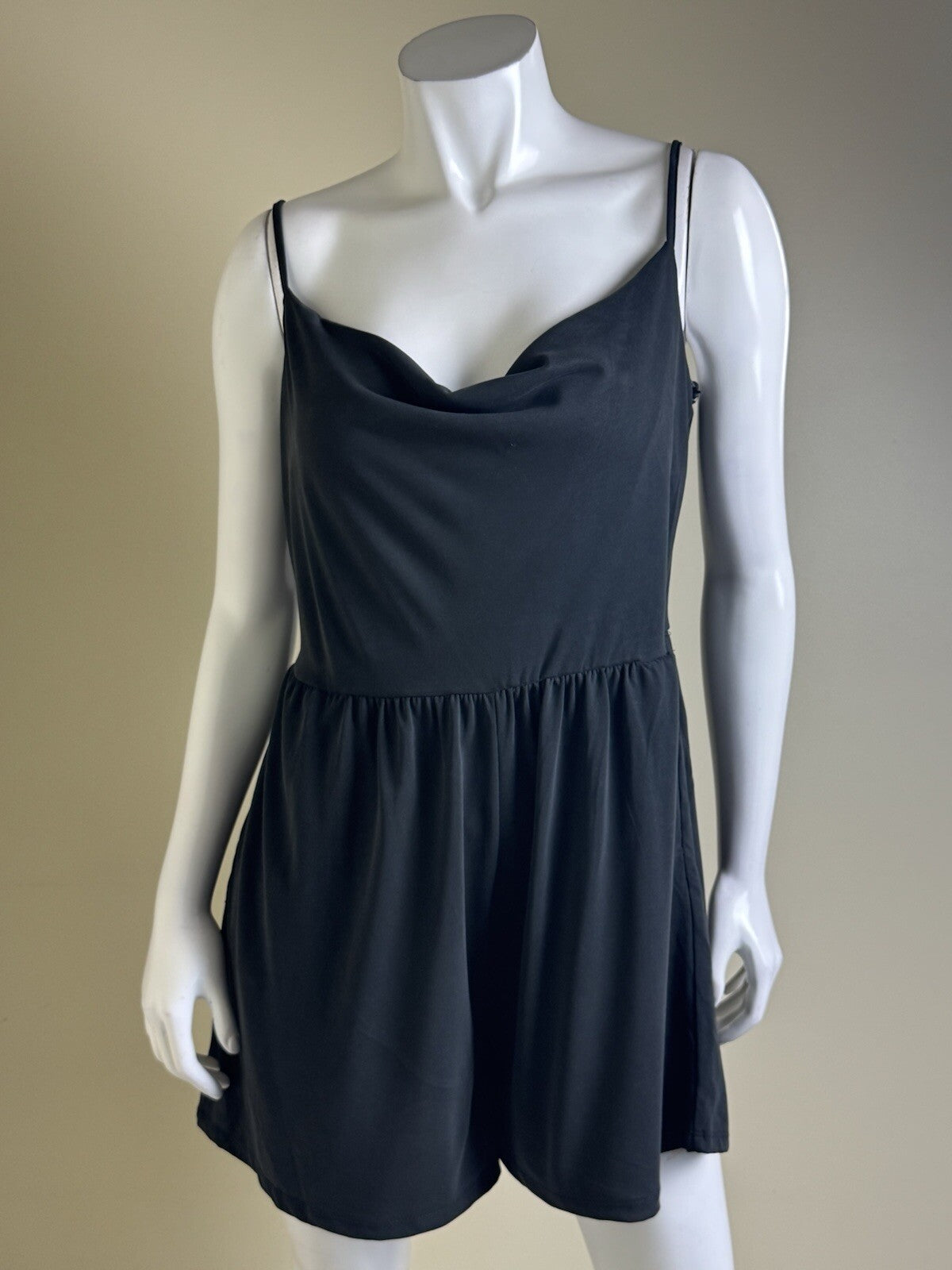 BLACK TAPE Women's Dark Grey Spaghetti Strap Pull-On Romper SZ L (B.145)