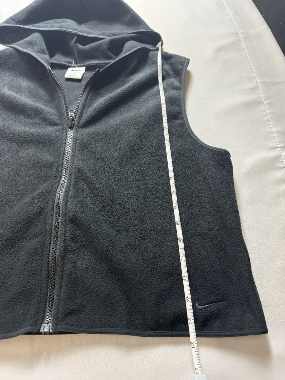 NIKE Women's Golf Hooded Vest Sz S.   (B.128)