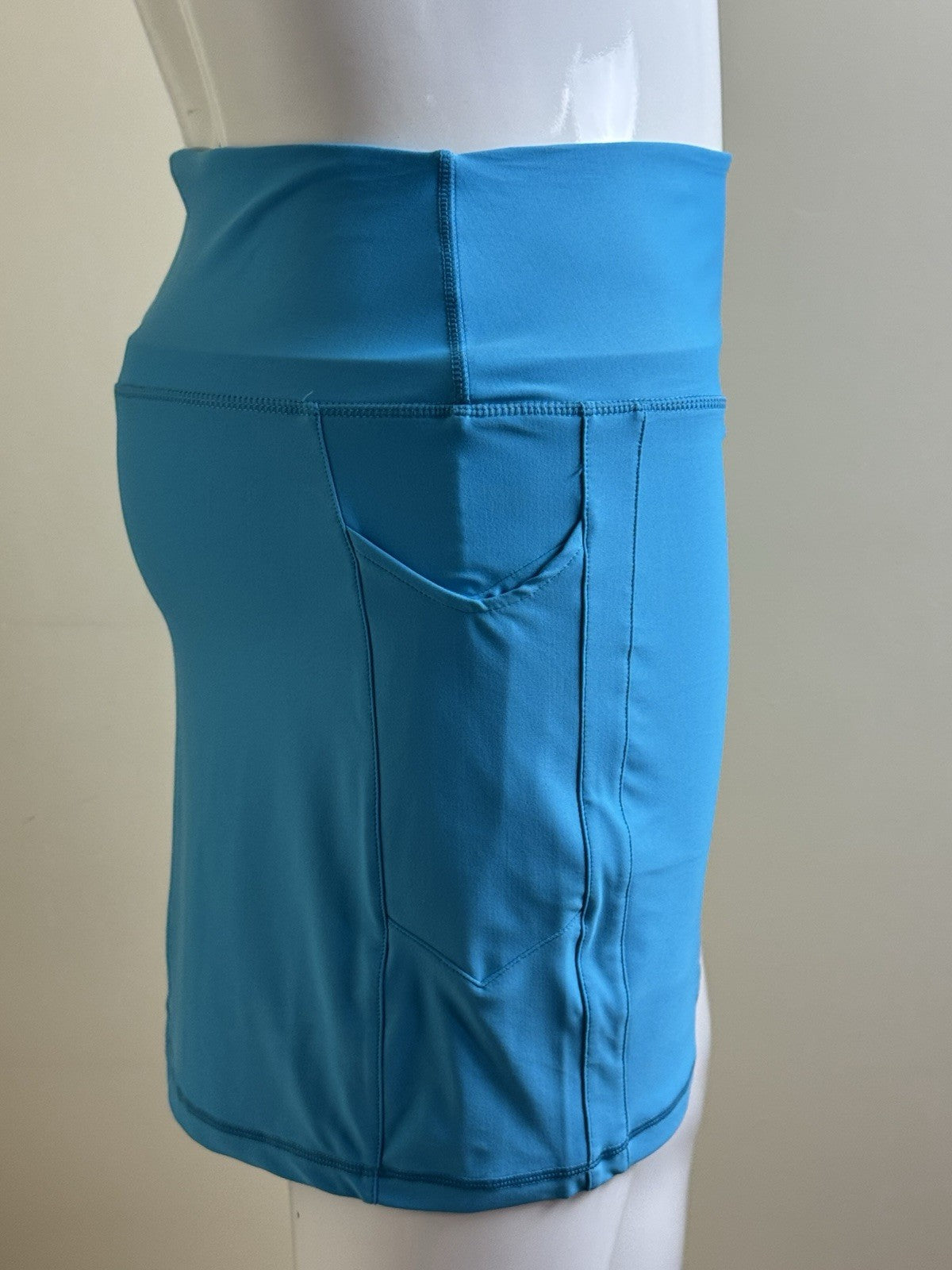 SKEA Women’s Golf Tennis Skirt Skort Sz M.  (B.166)