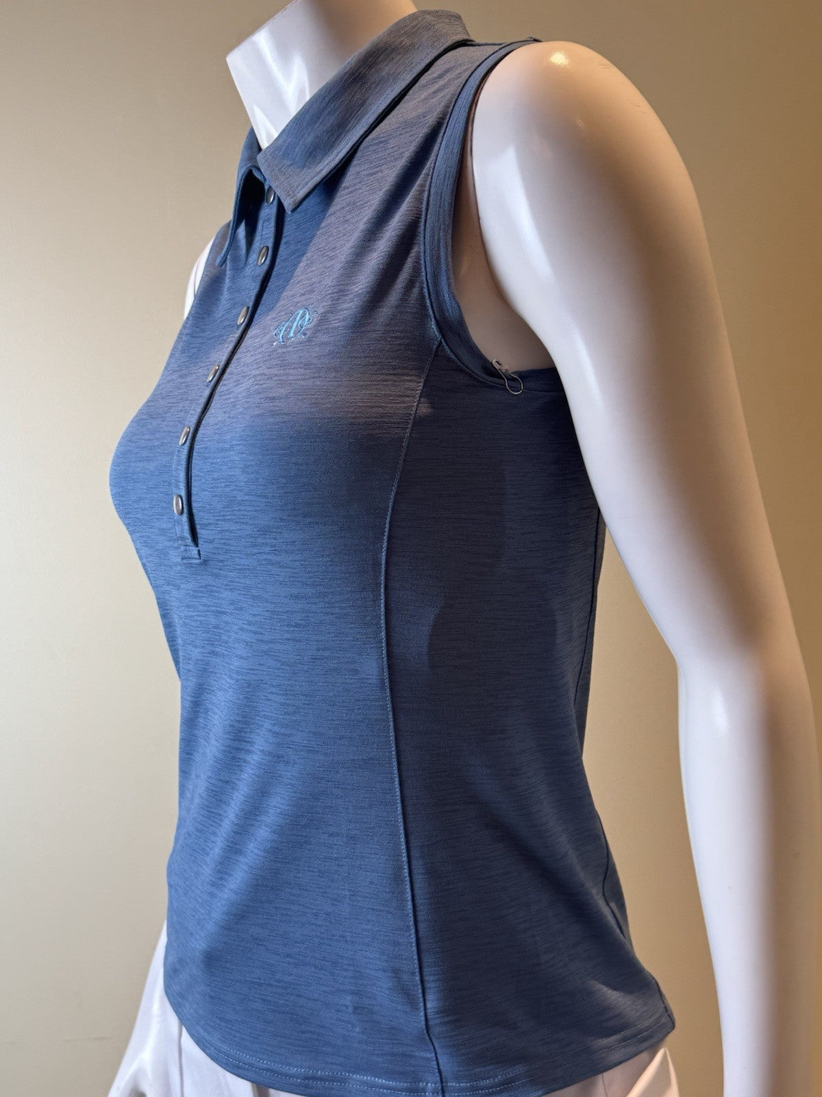 GG Blue Women's Golf Polo Shirt Sz S. (B.163)