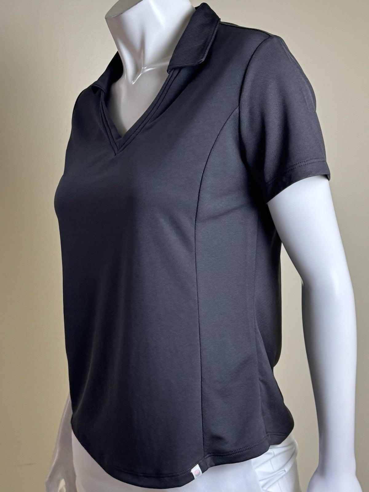 Guru Golf Women's Golf Polo Shirt Sz M. (B172)