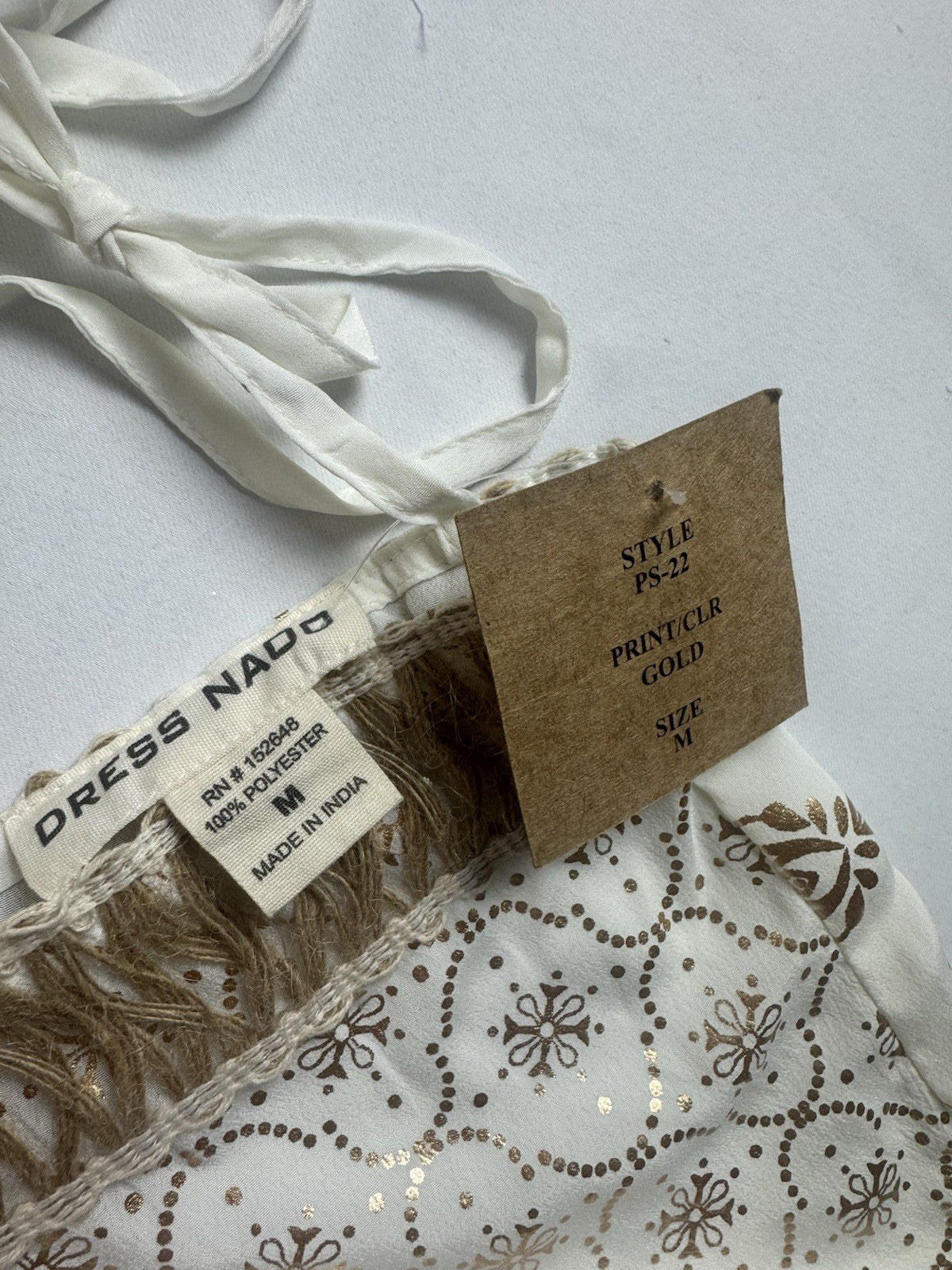 Dress Nado Women’s embroidery Long Maxi Dress Sz M.  (B.151)