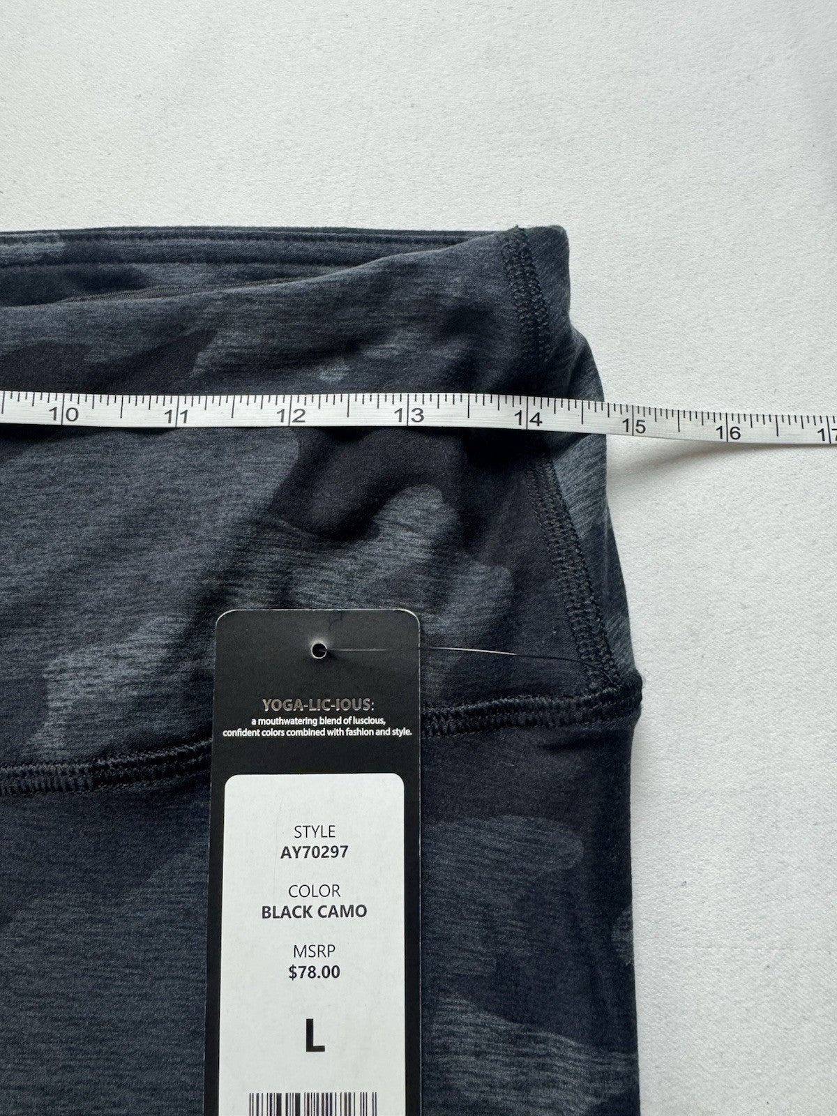 $78 Yogalicious Lux Leggings Hi-Rise Ankle Length Legging Sz L.  (B.156)