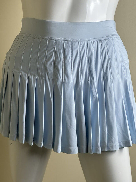 VINEYARD VINES Women’s Light Blue Pleated Skirt Skort Sz L.  (B.81)