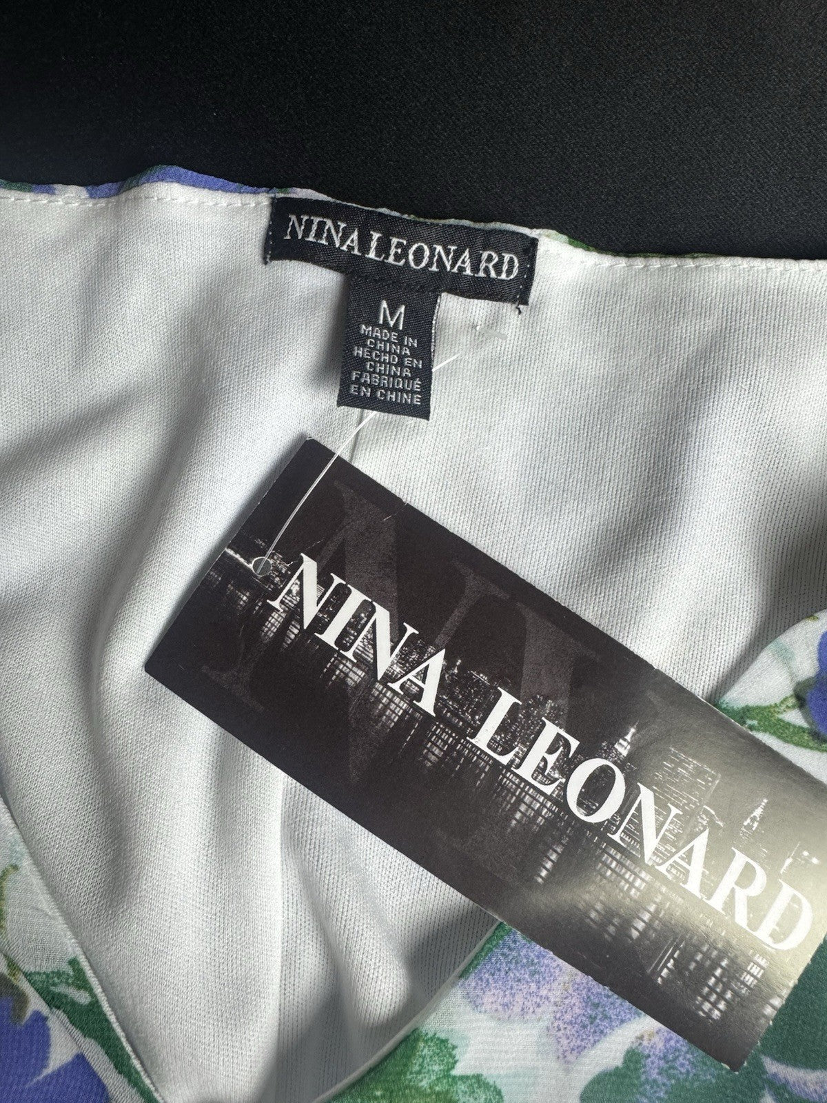 Nina Leonard Floral Maxi Dress Sz M.   (B.173)