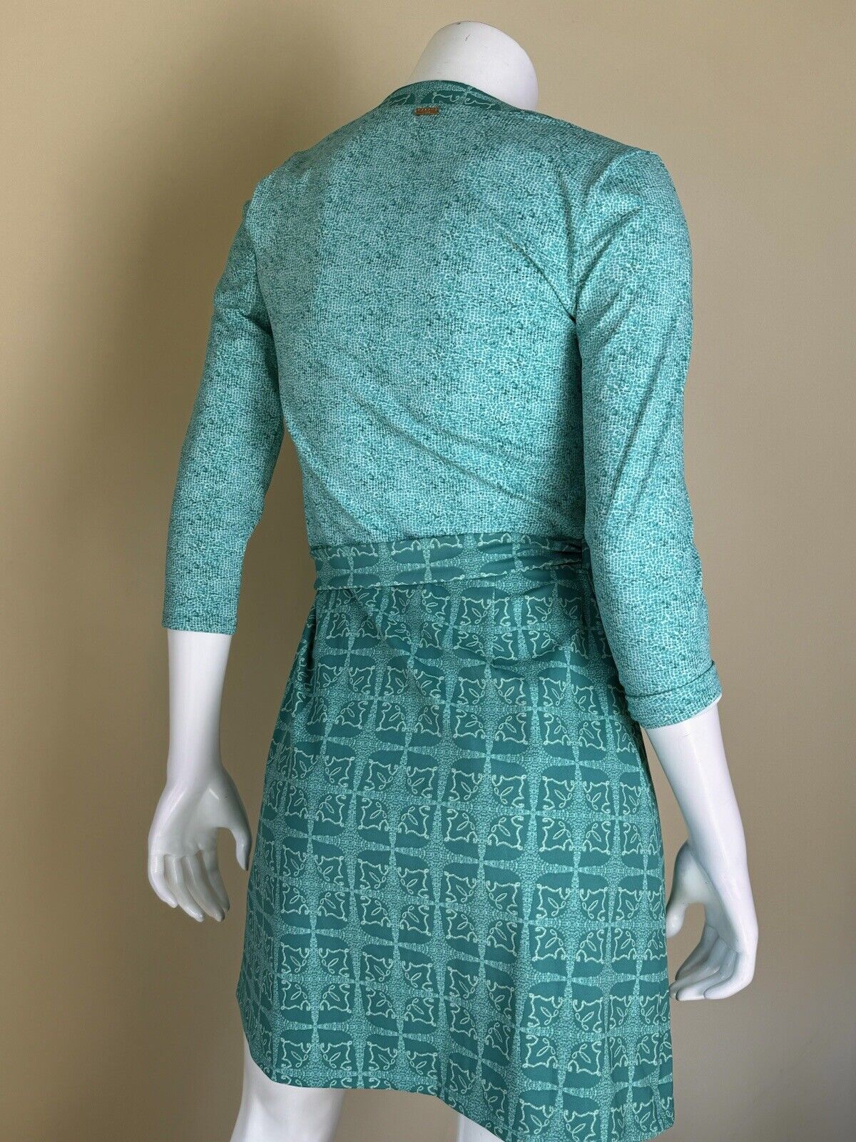 Cabana Life Women's Green Wrap Dress Sz XS.   (51)