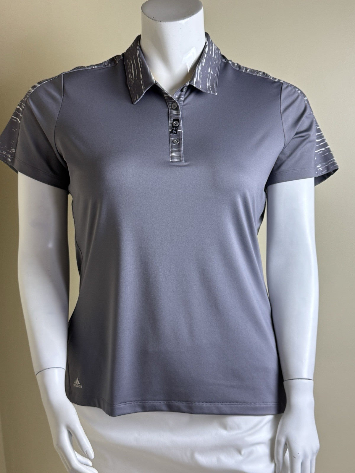 $65 Adidas Women’s Golf Shirt Sz XL    (B.183)