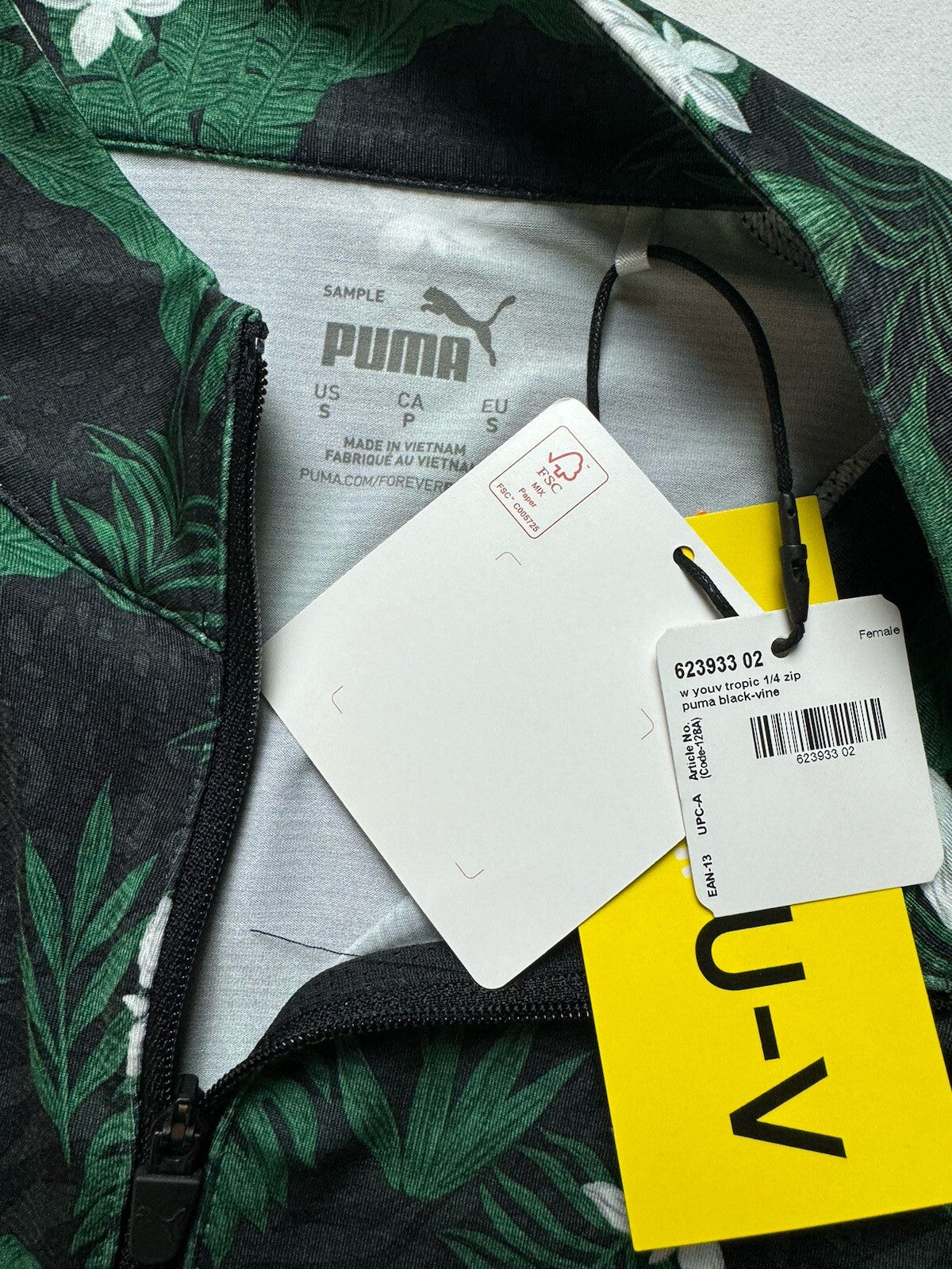 Puma Women's Golf Sweatshirt Size S.   (B.110/5)