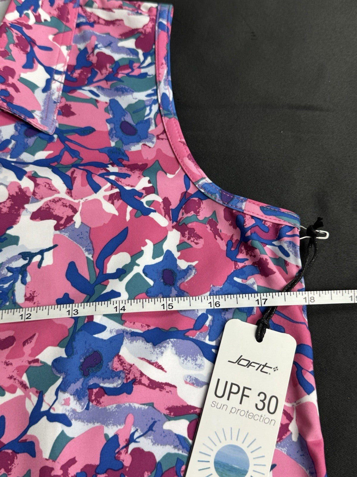 $82 JOFIT Women’s Golf Shirt Size M      (B.175)