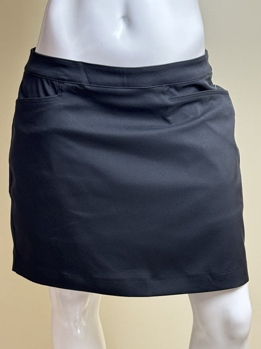 $68 PGA Tour Women’s Golf Skort Gray Pockets Sz 8.    (B.044)