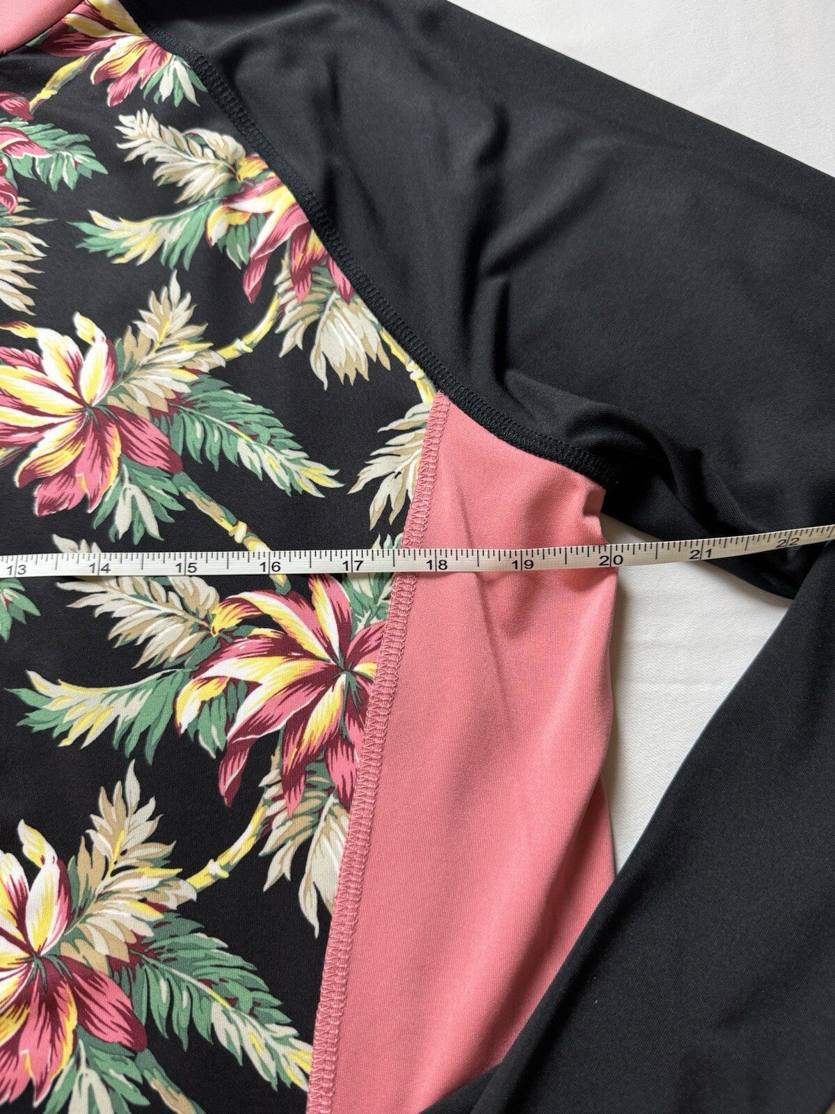 $148 Ralph Lauren Women’s Golf Sweatshirt Sz L  (B.95)