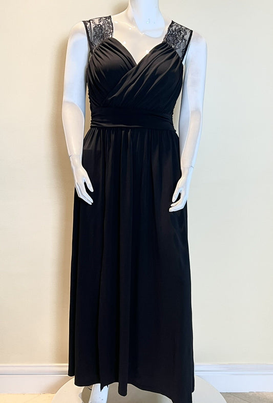 Women's Black Long Dress Lace Shoulders Black Size M (7)