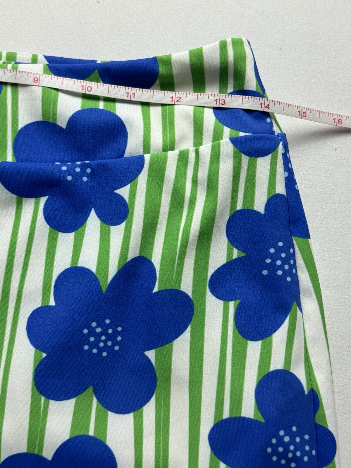 $185 Melly M Women's Skirt Skort Floral Sz XS. (B.58)