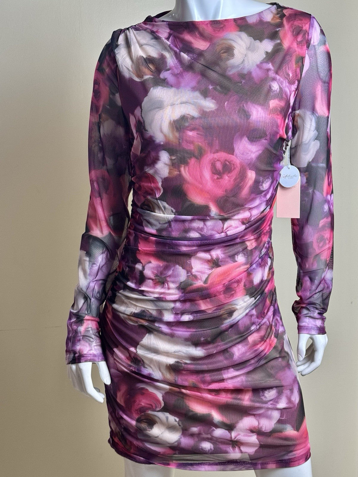 Blashe Los Angeles Floral Long Sleeves Dress Sz XL. (B.179)