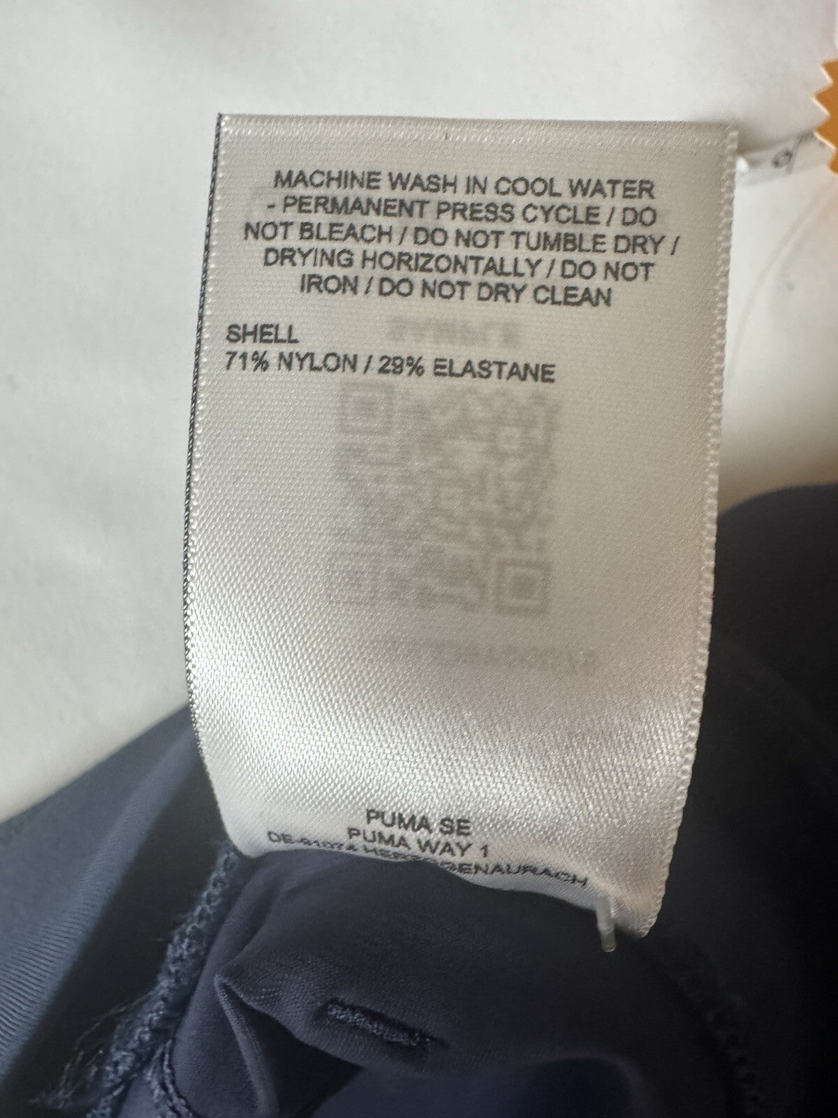 Puma Women’s Navy Range Joggers Sz S.   (B.124/1)