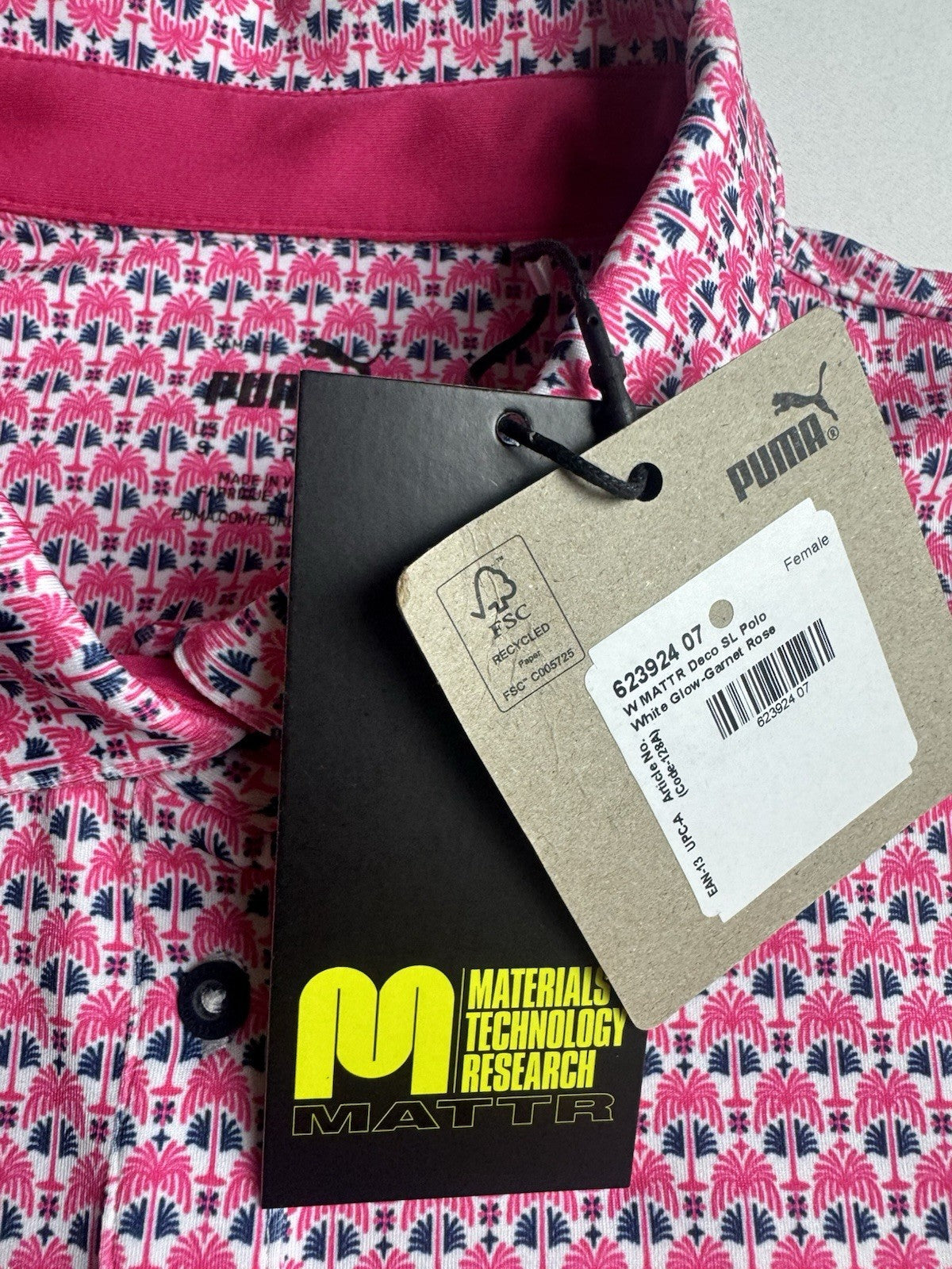 Puma Women’s Golf Shirt Sz S.   (B.162)