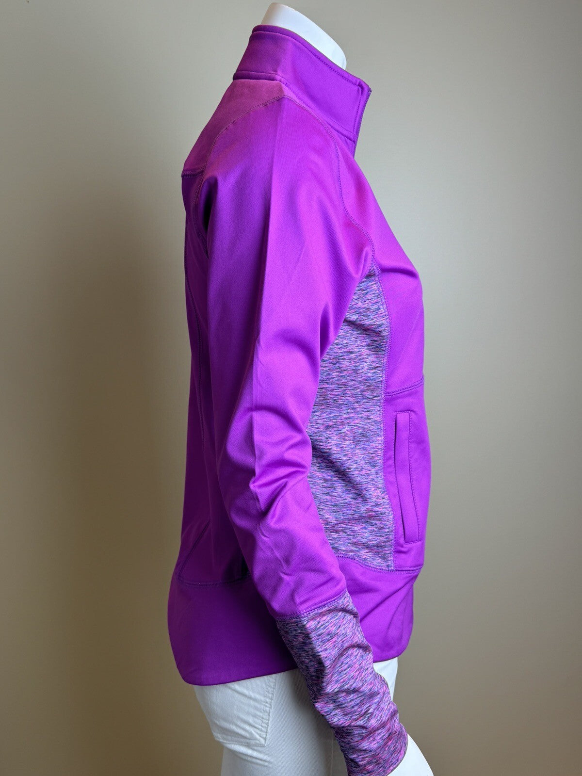 Jofit Women’s Golf Sweatshirt Long Sleeve Top Size S  Full Zip.        (59)