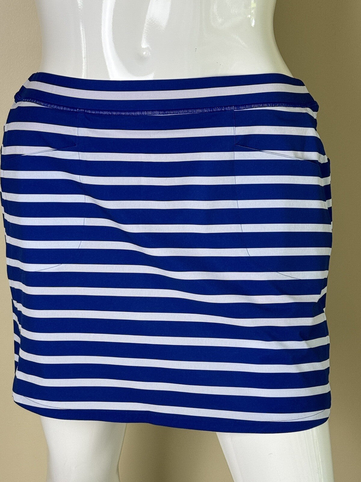 $148 Ralph Lauren RLX Golf Women’s Skirt Striped Skort Sz XL. (B.58)