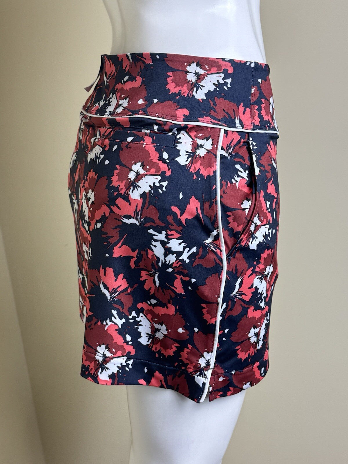 PUMA Women's Golf Tennis Skort Skirt Sz S (B.132/6)