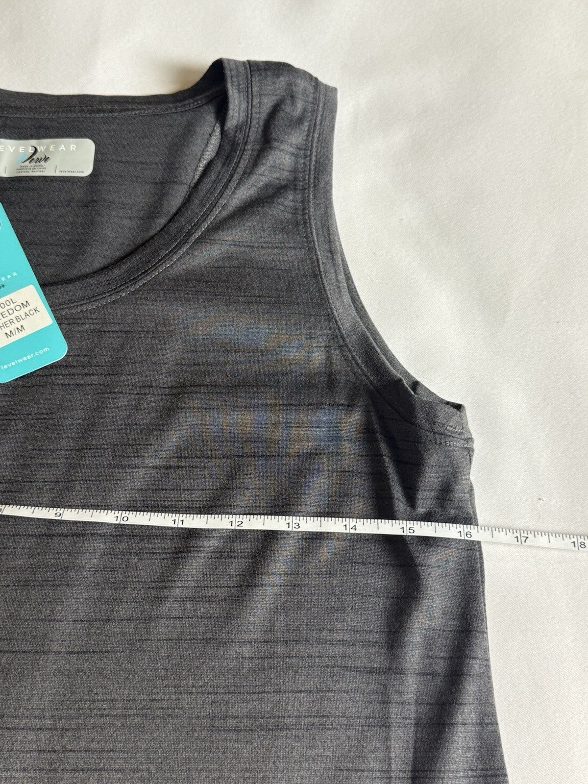 LeverWear Verve Women's Tank Top Sz M   (B.027)
