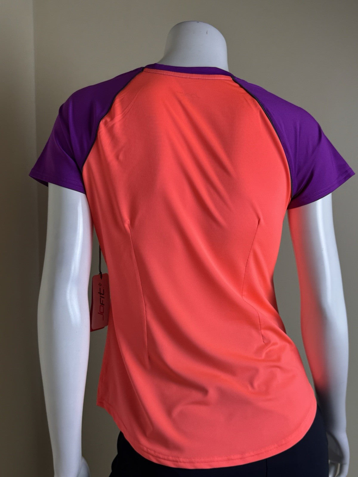 JOFIT Women’s Golf Shirt Size S      (B.135)