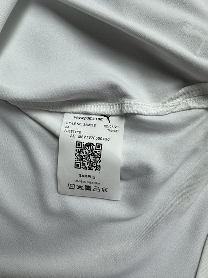 Puma Women’s Golf Shirt Sz S.   (B.170)