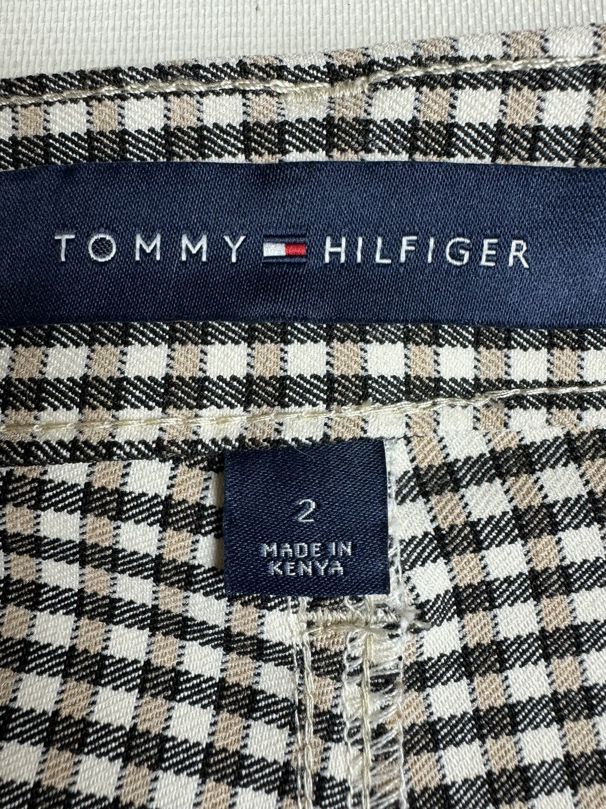 $89 Tommy Hilfiger Women’s Plaid Pants Sz 2.   (B.67)