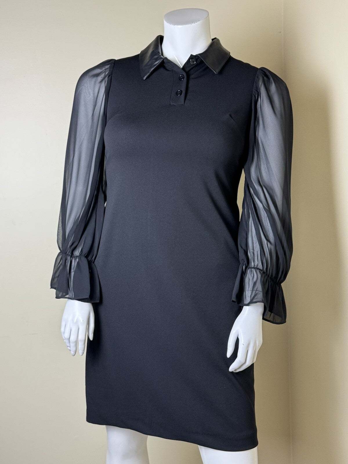 Shelby & Palmer Women’s Lace Sleeves Black Dress Size 12  (B.129)