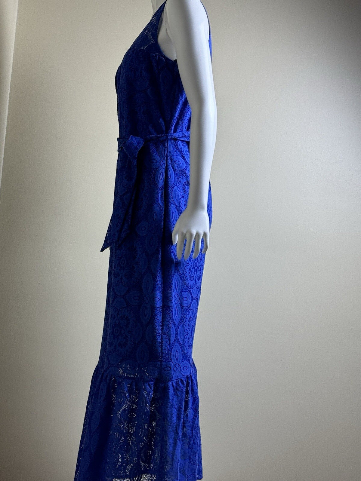 Kensie Women’s Blue Crochet Long Maxi Dress Sz 8. (B.97)