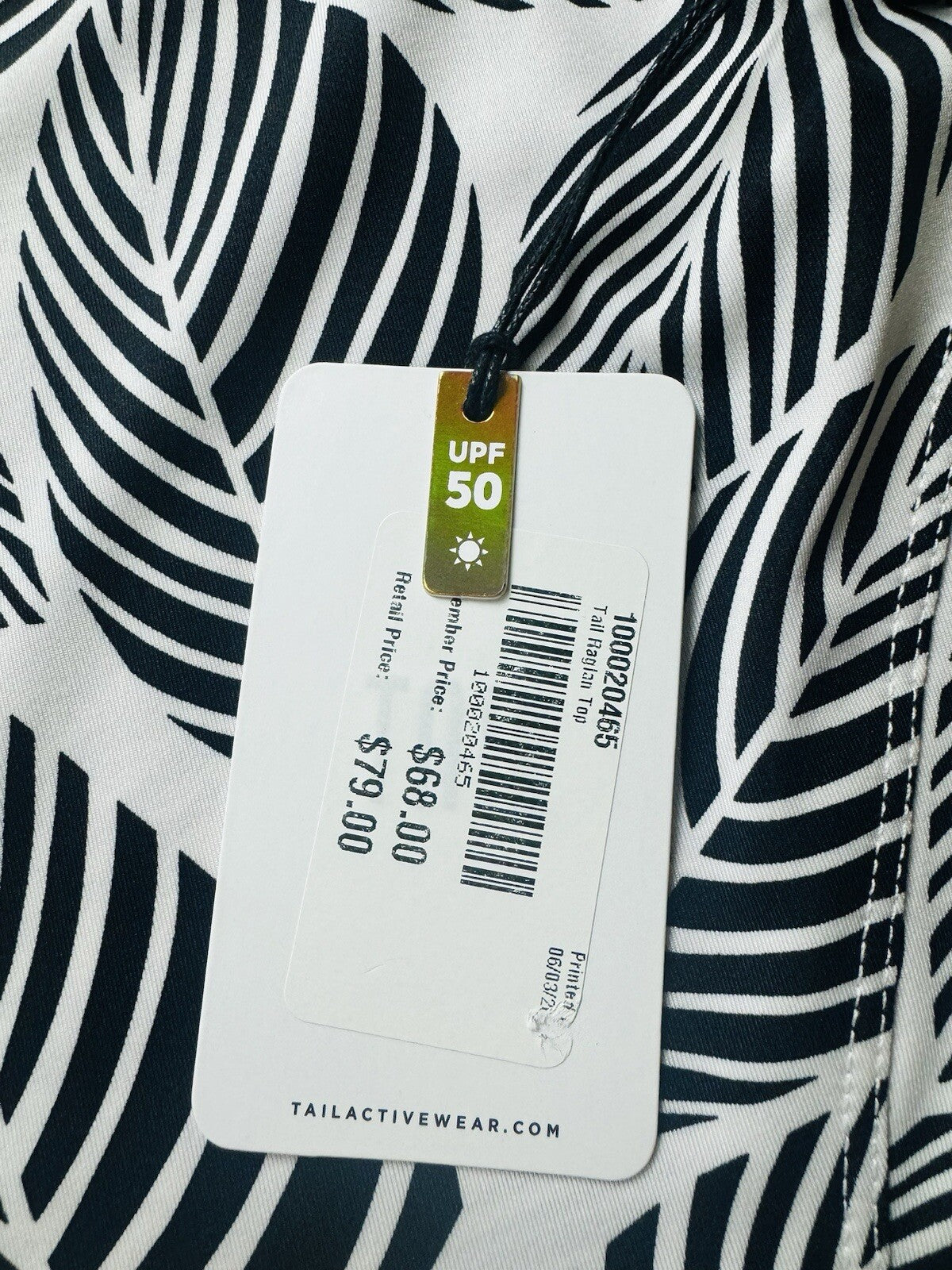 Tail Women's Golf Sweatshirt Shirt Size S        (B.106)