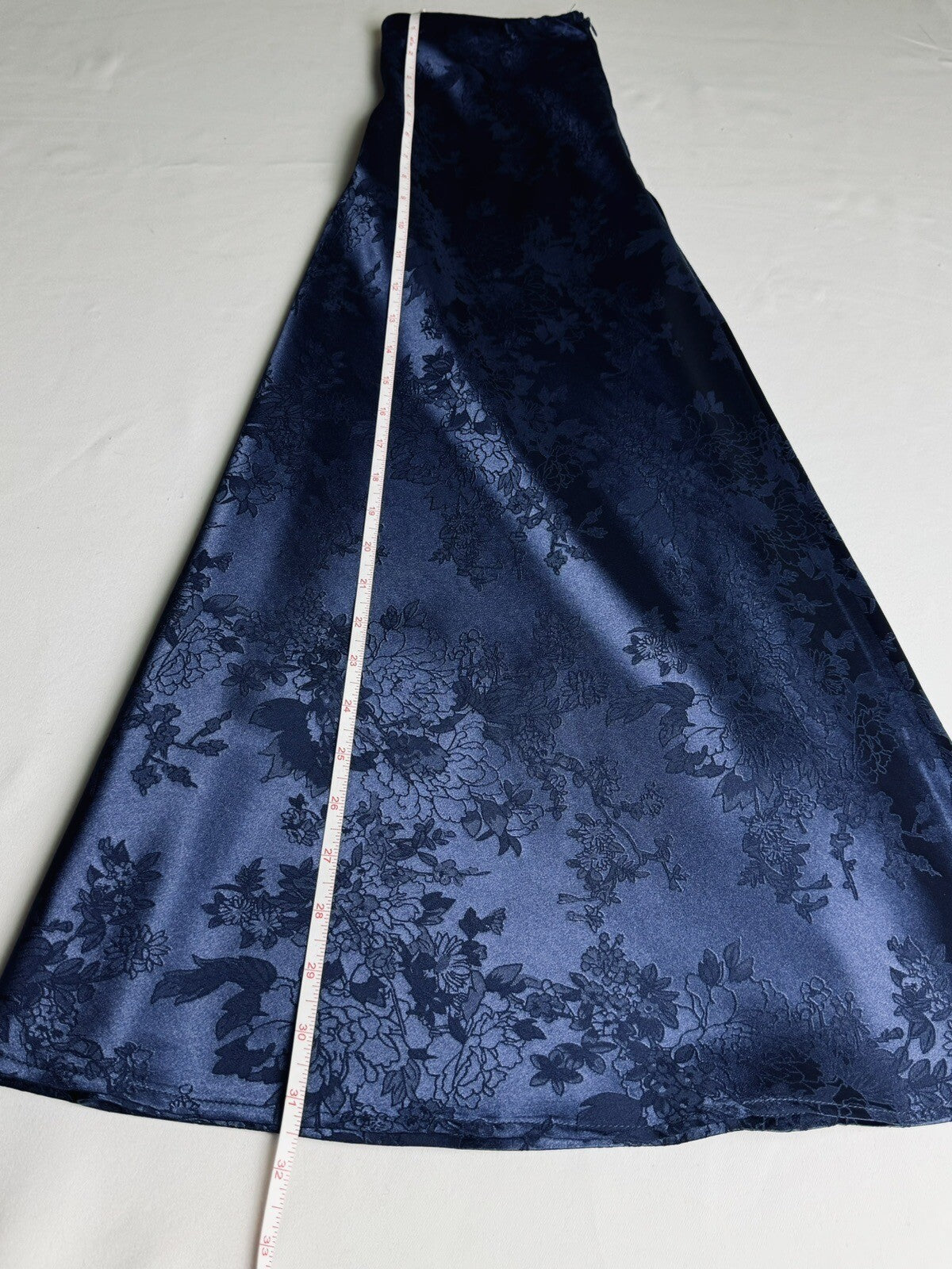 Zeagoo Midi Skirt High Waist Satin Sz S. (73)