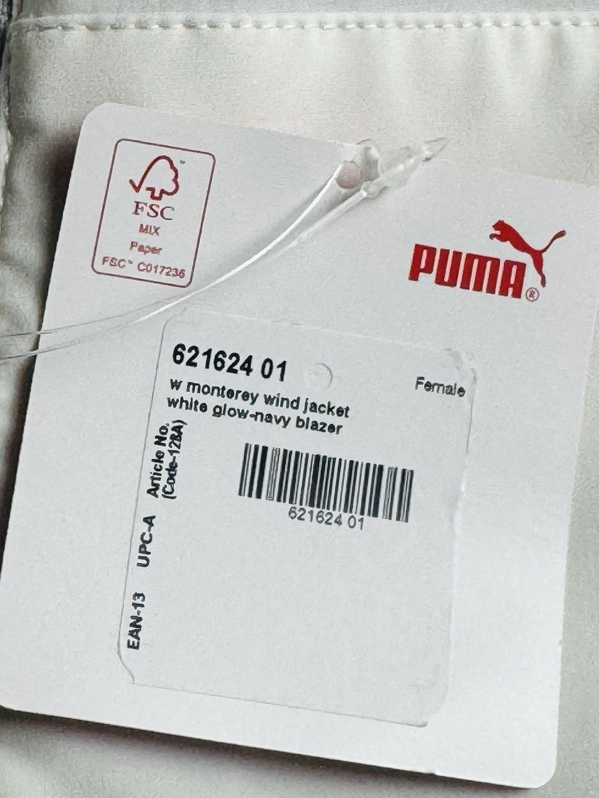 PUMA Women's White with Navy Jacket Pockets Sz S.       (B.154)