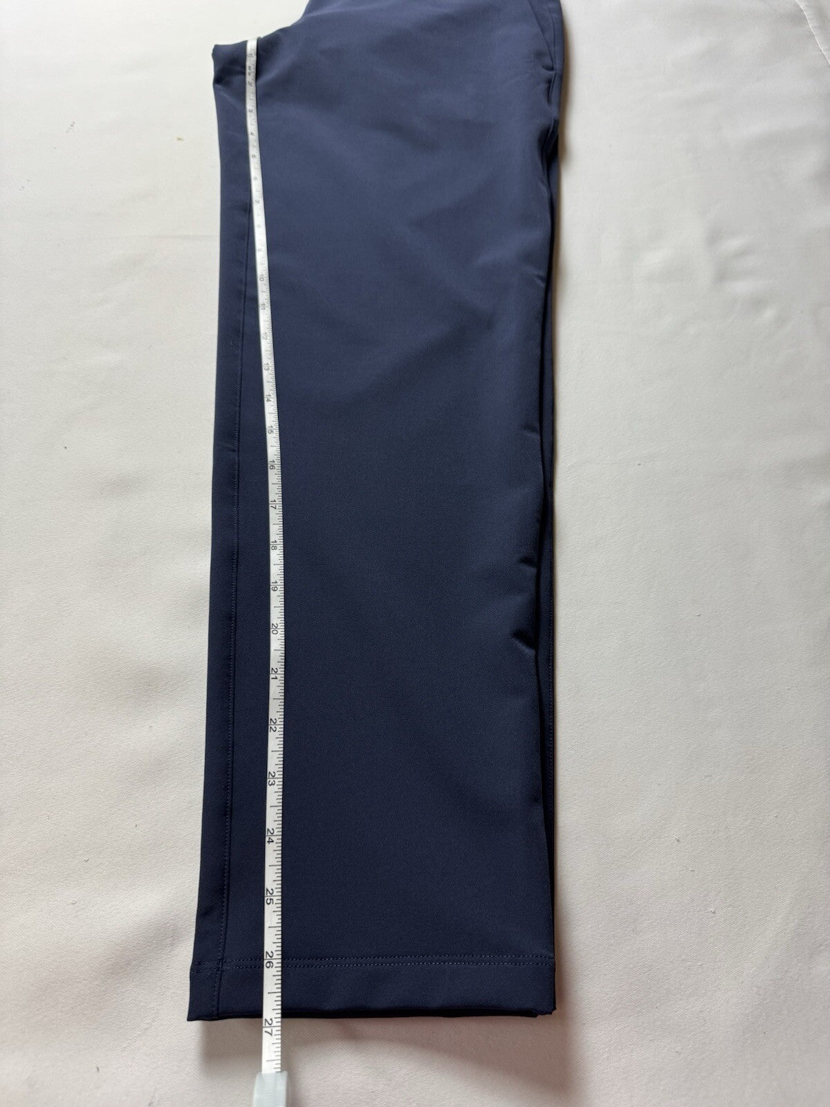 Puma Women’s Navy Golf Pants Sz S.   (B.124/1)