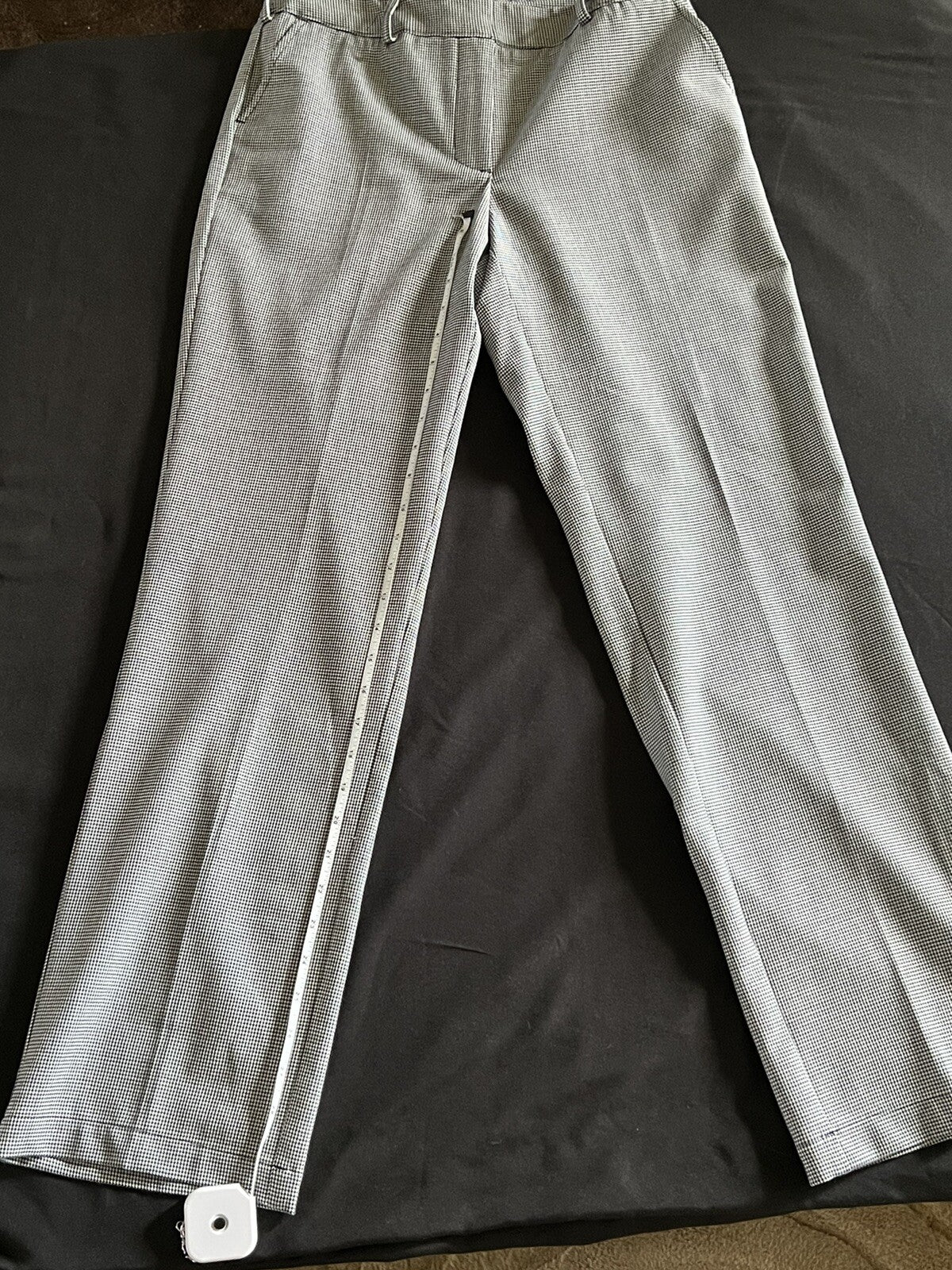 Lizzie Driver Women’s Houndstooth Golf Pants Sz 4 Black White Checks Pattern