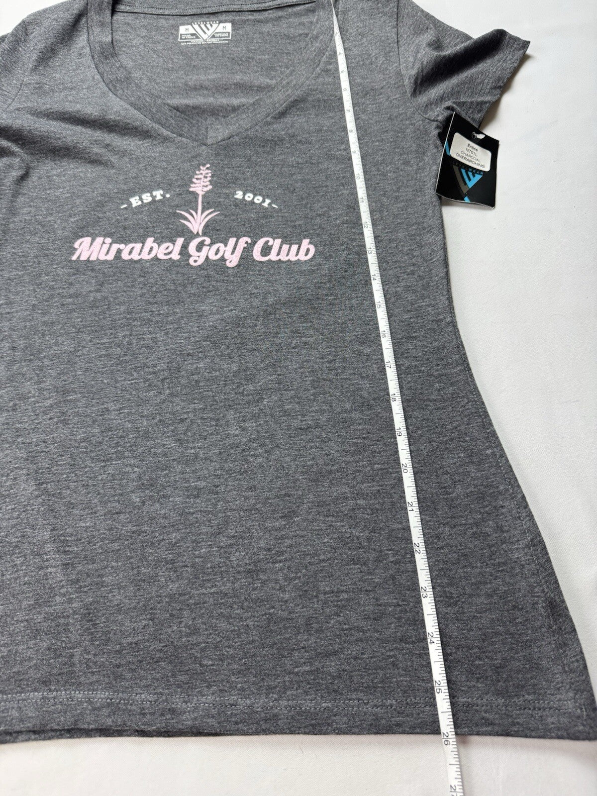 LeverWear Women's Golf shirt Sz M   (B.138)